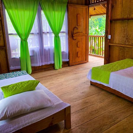 Mama Yeya Raices Guest House San Cipriano Exterior foto