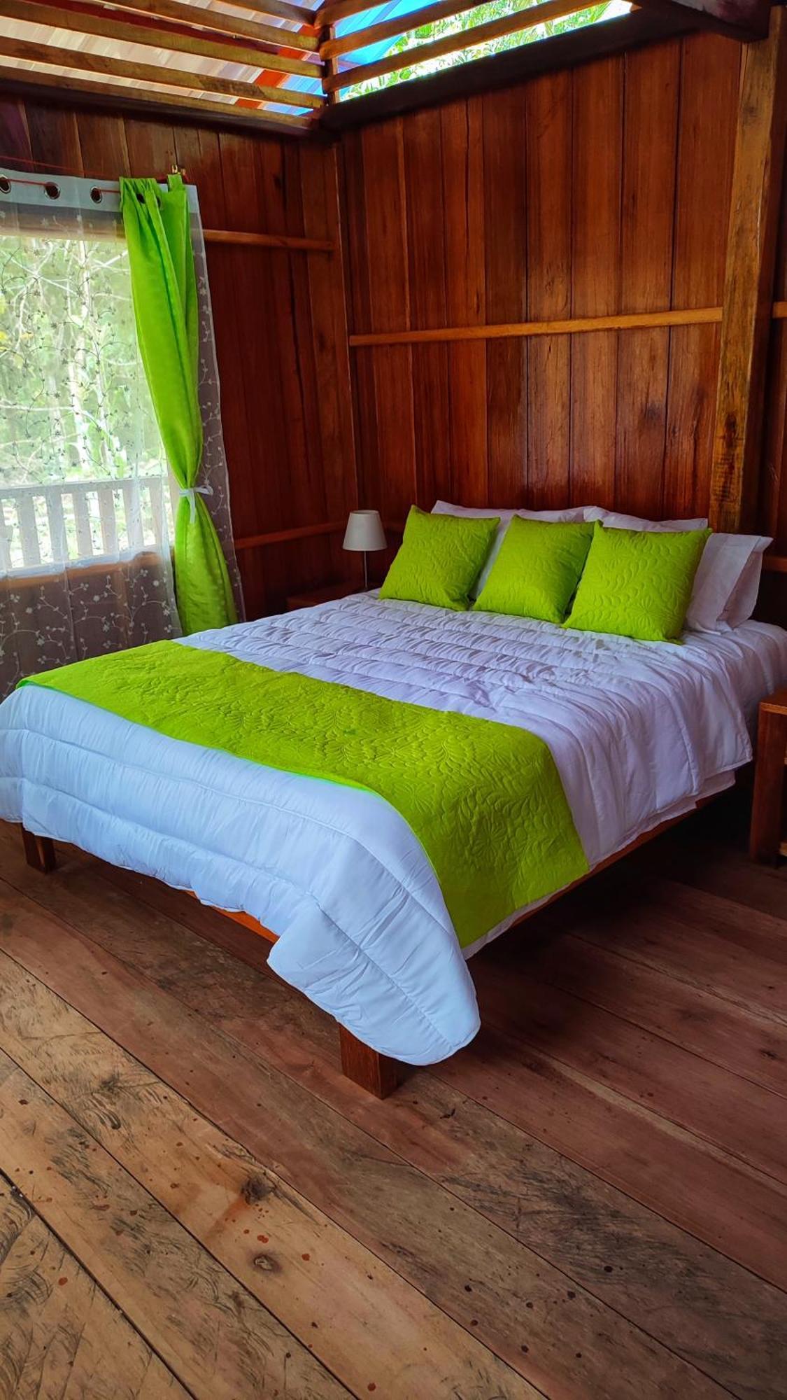 Mama Yeya Raices Guest House San Cipriano Exterior foto