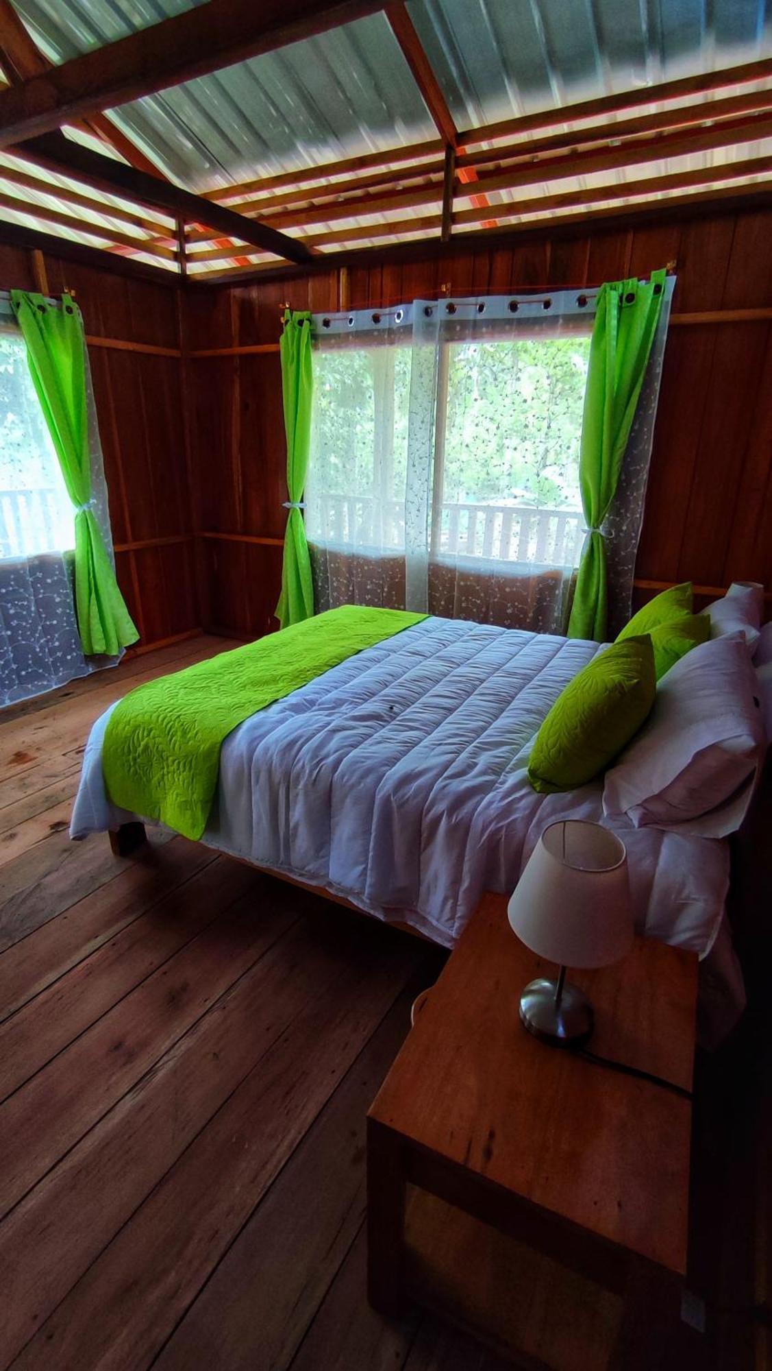 Mama Yeya Raices Guest House San Cipriano Exterior foto